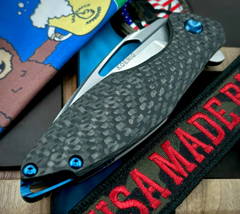 Koenig Arius Carbon Fiber with Brightwash M390 Blade with Polished Flats and Blue Hardware - USA MB