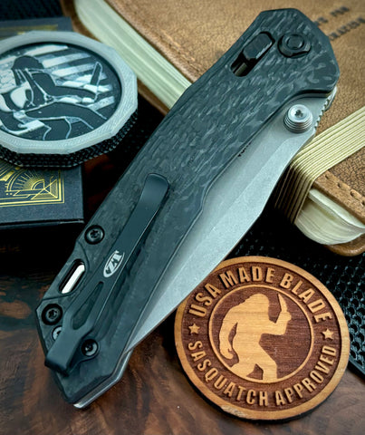 ZT0203CF Sprint Run Duralock with Black Carbon Fiber and M390 Blade