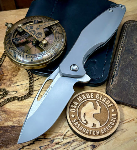 Koenig Mini Arius with M390 Burnished Blade with Polished Flats Smooth Ti and Satin Ti Hardware - USA MB