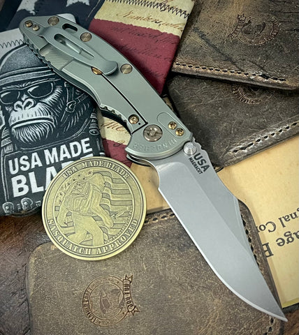 Hinderer XM-18 3.5 Non Flipper Bowie Bead Blast Green Ti Black G10 Stonewashed Magnacut Blade with Bronzed Out HW