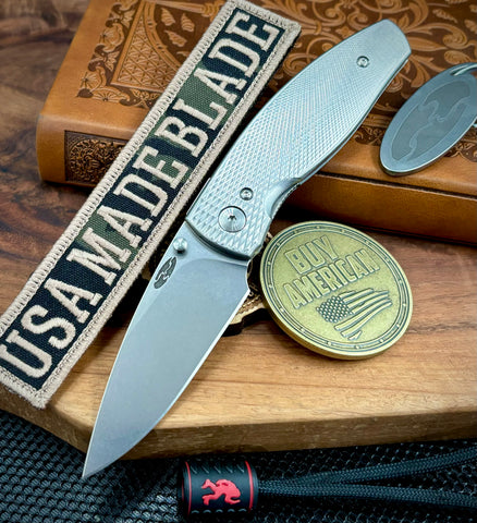 Three Rivers Manufacturing (TRM) Neutron 2 Liner Lock with 3D Lizard Skin Titanium and Magnacut Steel - USA MB