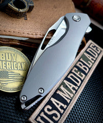 Koenig Arius Patterned Ti Stonewashed M390 Blade with Polished Flats and Ti Hardware AR11211111