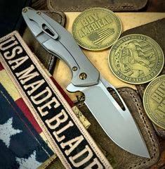 Koenig Mini Arius with M390 Burnished Blade with Polished Flats Patterned Ti and Bronze Ti Hardware  MA11211331 - USA MB