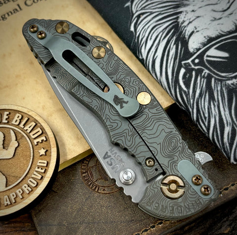 Topo Ammo Can Green Hinderer XM-18 3.25 Spearpoint Black G10 Working Finish Topo Ti Working Finish Blade S45VN Blade and Sasquatch Clip - USA MB