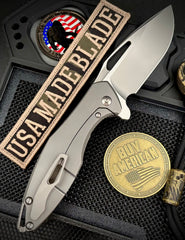 Koenig Arius Patterned Ti Stonewashed M390 Blade with Polished Flats and Ti Hardware AR111211111