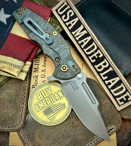 Topo Ammo Can Green Hinderer Jurassic Clip Point Orange G10 Customized Working Finish Ti Magnacut Working Finish Blade Bronzed Out Hardware with Sasquatch Clip - USA MB