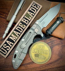 Hinderer XM-18 3.25 Fullered Harpoon Spanto Translucent Green G10 Working Finish Ti and Working Finish Magnacut Blade