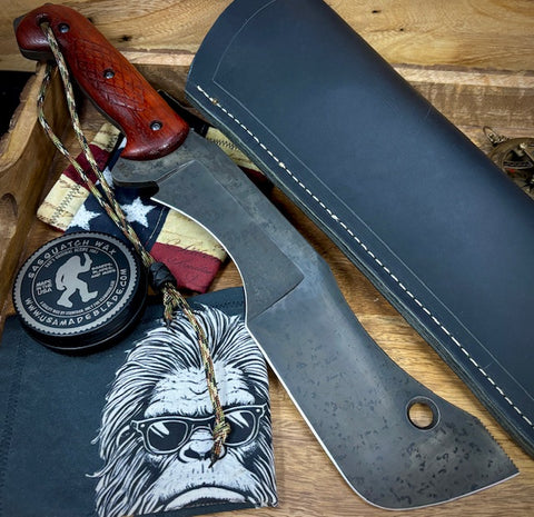 T.M. Hunt Full Custom M18 #689 with Padauk Rifle Patterned Handle with Black Custom Leather Sheath and Forced Patina O1