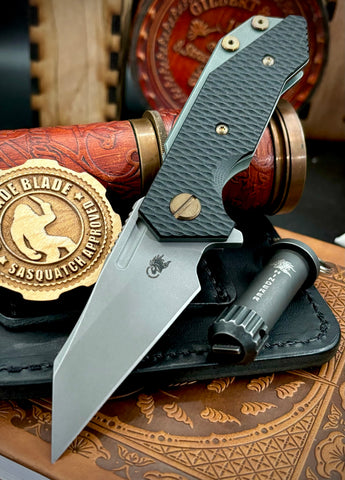 Ammo Can Green Wharnie Hinderer Half Track Gen 2 Black G10 Anodized Working Finish Ti with Working Finish Magnacut Blade and Bronzed Out HW