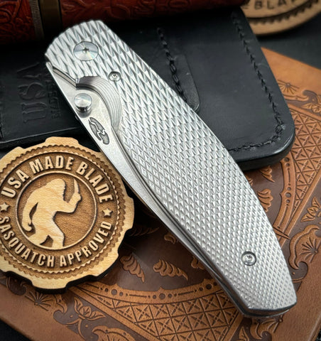 Three Rivers Manufacturing (TRM) Atom Liner Lock with 3D Lizard Skin Titanium and 20CV Steel - USA MB