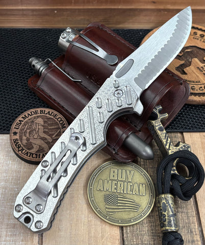Freeman 451 Button Lock Flipper Aggressive Ti with Magnacut Blade 2.0