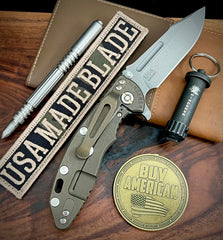 Hinderer XM-18 3.25 Fullered Harpoon Spanto Black G10 Battle Bronze Ti and Working Finish Magnacut Blade