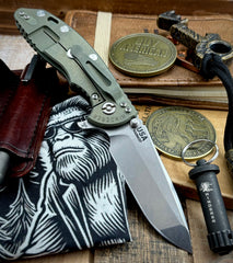 Hinderer XM-18 3.5 Spanto Battle Green Ti Blue/Black G10 Stonewashed Magnacut Blade