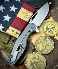 Koenig Arius Flipper Corda Ti Burnished Blade with Polished Flats Blue Ti Hardware M390 AR11511221 - USA MB