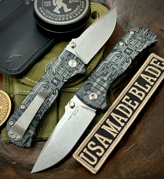 Defiant-7 Talos Button Lock Sasquatch Circuit with Magnacut Blade and Black Hardcoat Anodized Aluminum Handles