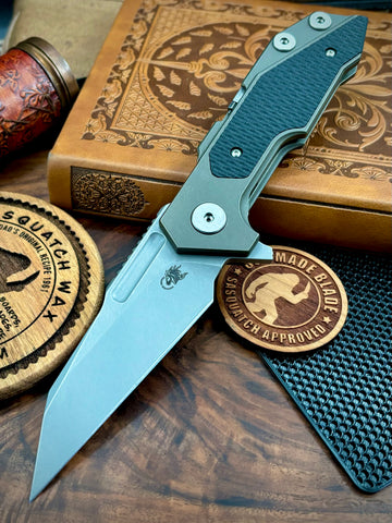 Hinderer Full Track Wharncliffe Battle Bronze Ti with Black G10 and Working Finish S45VN Blade