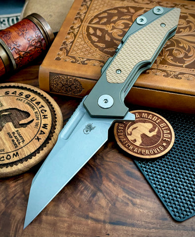 Hinderer Full Track Wharncliffe Battle Bronze Ti with Coyote G10 and Working Finish S45VN Blade