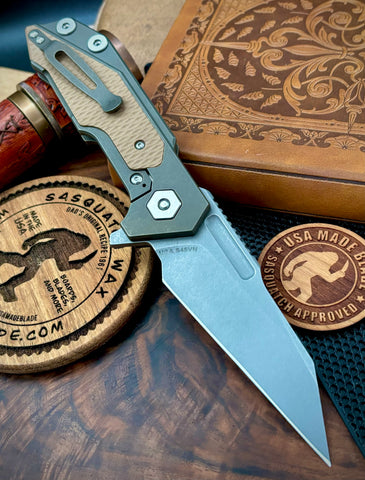 Hinderer Full Track Wharncliffe Battle Bronze Ti with Coyote G10 and Working Finish S45VN Blade