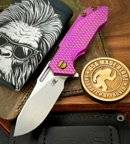 High Res Purple Slicer Hinderer Half Track Gen 2 Textured Ti Presentation Side, Smooth Ti Lockside Magnacut Stonewashed Blade with Bronzed Out HW
