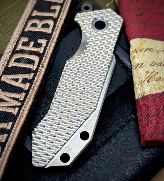 Hinderer GEN 2 Half Track Textured TI Stonewashed Scale