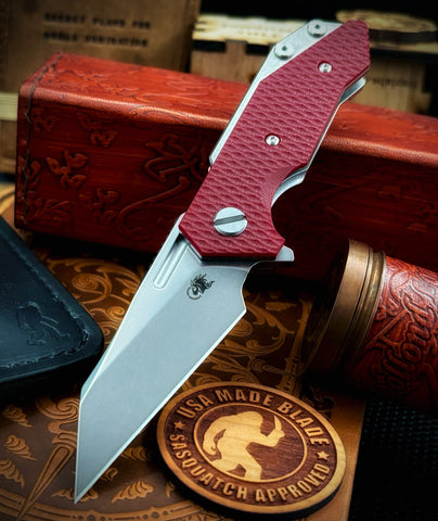 Wharnie Hinderer Half Track Gen 2 Red G10 Stonewashed Ti Magnacut
