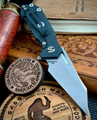 Wharnie Hinderer Half Track Gen 2 Full Textured Battle Black Handles with Stonewashed Magnacut Blade