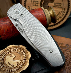 Three Rivers Manufacturing (TRM) Neutron 2 Liner Lock with 3D Lizard Skin Titanium and 20CV Steel - USA MB