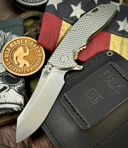 Hinderer XM-18 3.5" Skinny Skinner Textured Ti Stonewashed Presentation side smooth Stonewashed lockside Magnacut Stonewashed Blade